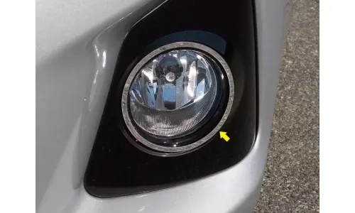 TOYOTA COROLLA 2014-2016 НЕРЖАВЕЮЩАЯ ПОЛИРОВАННАЯ ХРОМИРОВАННАЯ ПРОТИВОТУМАННАЯ ФАРА ОБЪЕМНАЯ ОТДЕЛКА — фото 1