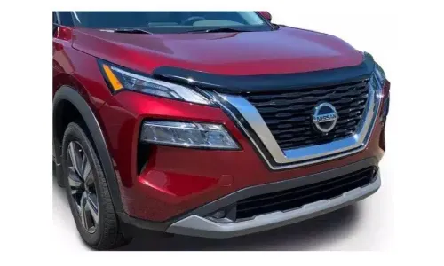 Защитный дефлектор капота AVS Carflector для Nissan Rogue 2021-2025 годов выпуска — фото 1