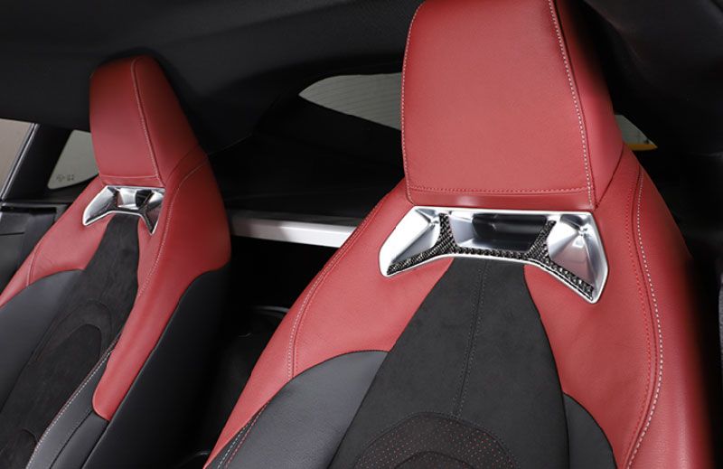 Накладки на спинки сидений под подголовник, под карбон, 2 части, для Toyota Supra 5 A90 (2019-2025) — фото 1