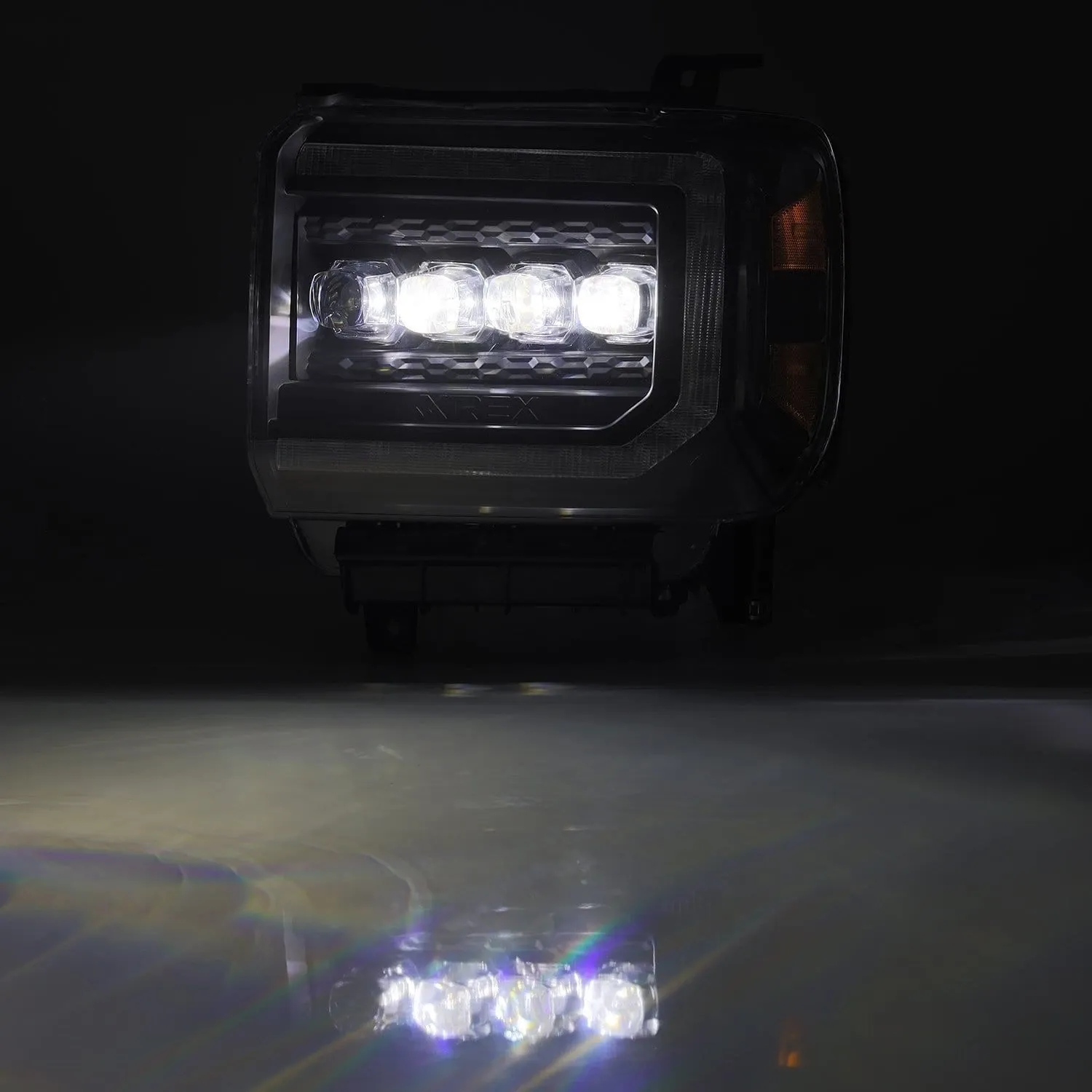 Фары светодиодные Black NOVA для GMC Sierra 1500/2500/3500 2015–2018, AlphaRex — фото 7