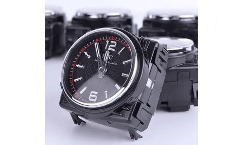 Часы IWC центральной консоли Mercedes, черный с красной окантовкой — фото 3