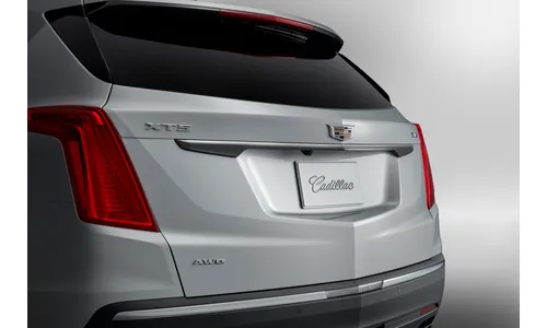 Накладка заднего бампера для Cadillac XT5 I, тёмный хром Black Ice, GM — фото 1