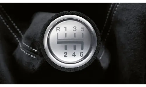 Рукоятка рычага 6-ступенчатой МКПП M Performance, Alcantara, для BMW 1-серии E81/E82/E87/E88 и 3-серии E46/E90/E91/E92/E93, оригинал — фото 1