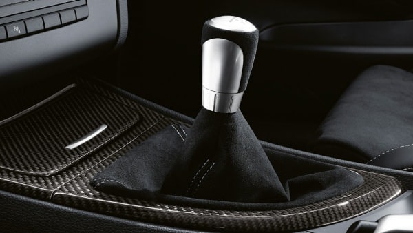 Рукоятка рычага 6-ступенчатой МКПП M Performance, Alcantara, для BMW 1-серии E81/E82/E87/E88 и 3-серии E46/E90/E91/E92/E93, оригинал — фото 2
