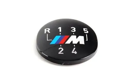 Эмблема-наклейка M для рукоятки КПП BMW, оригинал — фото 1