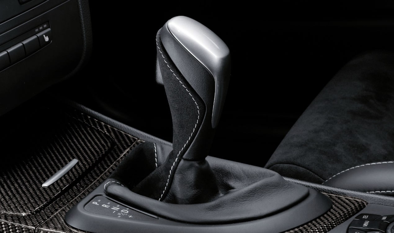 Рукоятка селектора АКПП Performance, Alcantara/Walknappa, для BMW 1-серии E81/E82/E87/E88 и 3-серии E90/E91/E92/E93, оригинал — фото 1