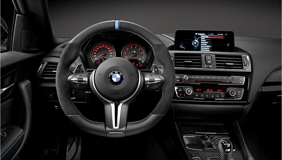 Руль M Performance Pro для BMW M2 F87, M3 F80 и M4 F82/F83, оригинал — фото 1