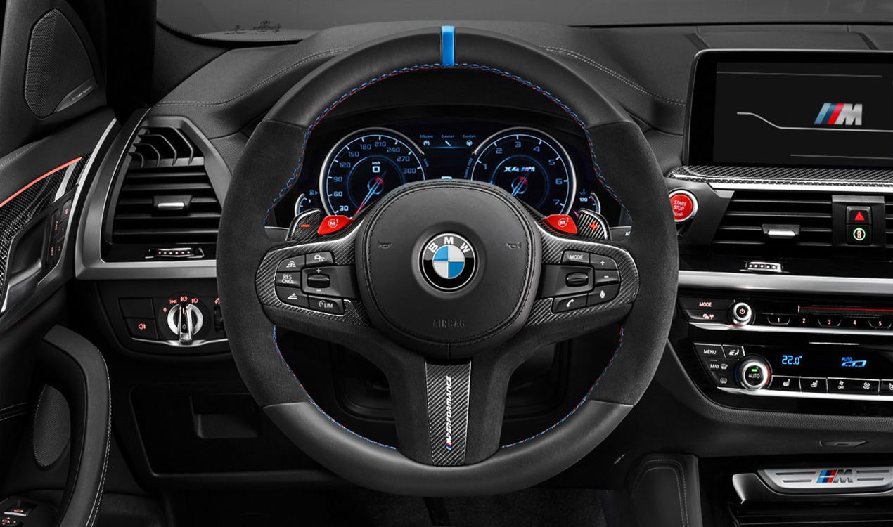 Накладка рулевого колеса M Performance из карбона и алькантары для BMW 5-серии G30/G31, M5 F90, 6-серии GT G32, 8-серии G14/G15/G16, M8 F91/F92/F93, X3 G01/F97, X4 G02/F98, X5 G05/F95, X6 G06/F96 и X7 G07, оригинал — фото 1