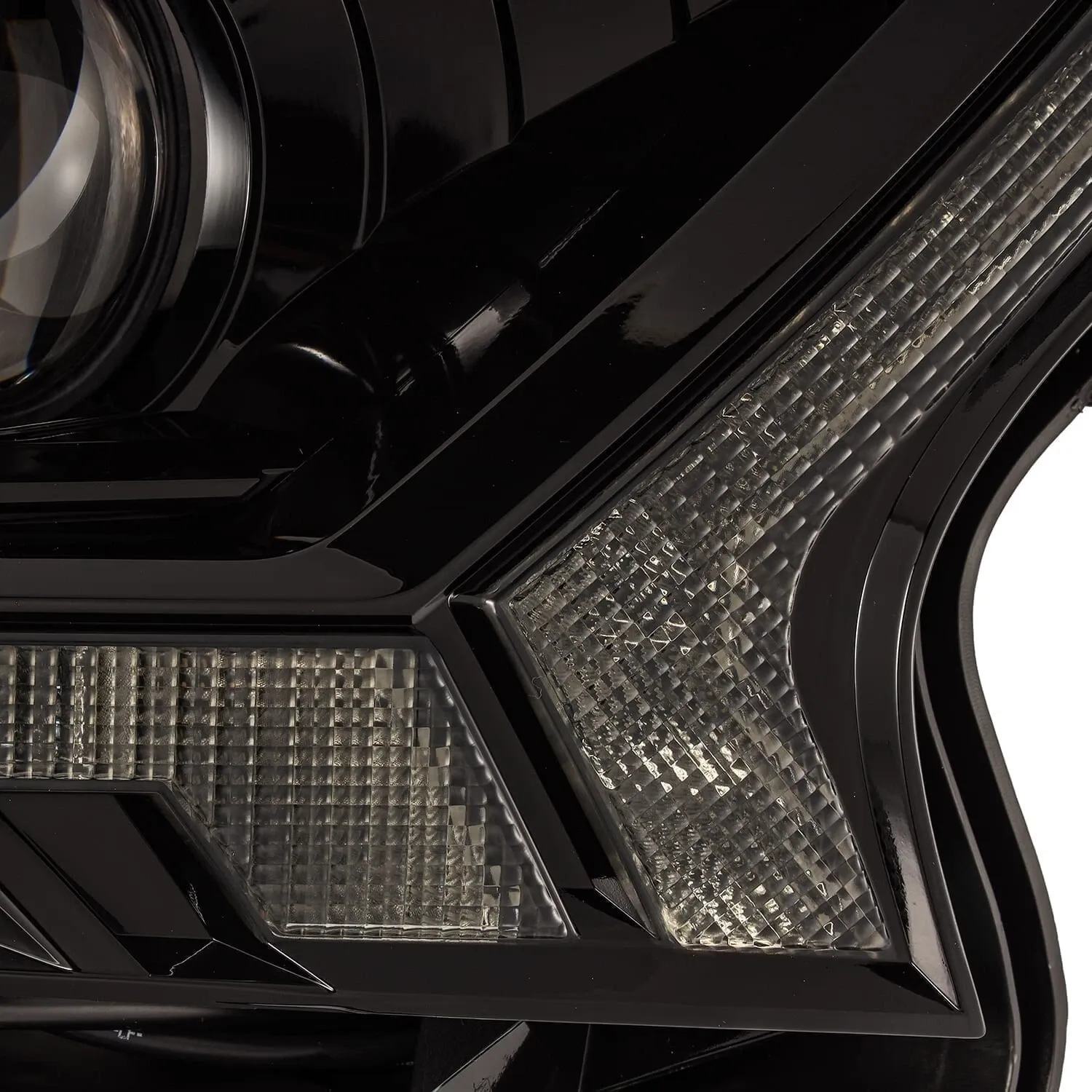 Фары проекторные Alpha-Black Pro для Ford Ranger XL/XLT 2019–2023, AlphaRex — фото 7