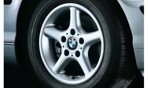 Диск колесный круглые спицы (Styl.18), 7,0J×15, ET47 для BMW 3-й серии E36/E46, оригинал — фото 1