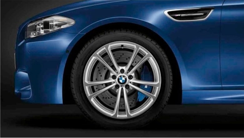 Диск колесный M сдвоенные спицы 409, серебристый, 9,0J×20, ET25 для BMW 5-й серии F10 и 6-й серии F12/F13/F06, оригинал — фото 1