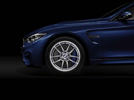 Диск колесный V-образные спицы 513M кованый, 10,0J×18, ET40 для BMW M3 F80 и M4 F83/F82, оригинал — фото 1