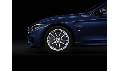 Диск колесный V-образные спицы 513M кованый, 10,0J×18, ET40 для BMW M3 F80 и M4 F83/F82, оригинал — фото 1