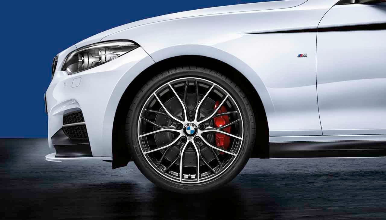 Комплект летних колёс M Performance сдвоенные спицы 405 19 дюймов для BMW 1-й серии F21/F20 и 2-й серии F23/F22, оригинал — фото 1