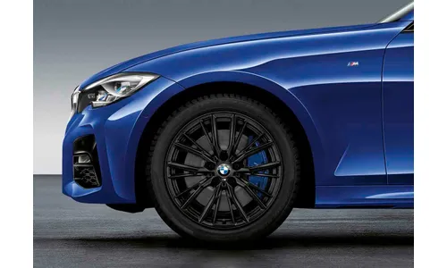 Колесо зимнее в сборе, сдвоенные спицы 796, 7,5J×18 ET25, с шиной 225/45 R18 для BMW 3-й серии G20/G21 и 4-й серии G22, оригинал — фото 1