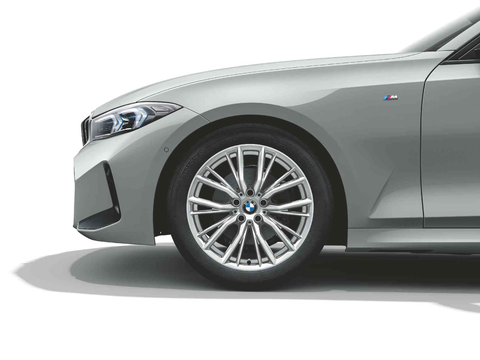 Диск колесный сдвоенные спицы 796, Refined Silver, серебристый, 7,5J×18, ET25 для BMW 3-й серии G20/G21, оригинал — фото 1