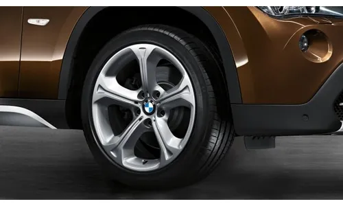Диск колесный звездообразные спицы 320, серебристый, 8,0J×18, ET30 для BMW X1 E84, оригинал — фото 1