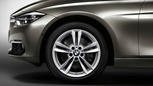 Диск колесный V-образные спицы 658, серебристый, 8,0J×18, ET34 для BMW 3-й серии F34/F30/F31, оригинал — фото 1