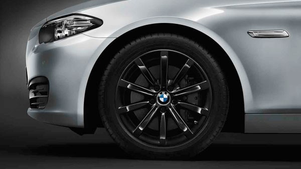 Диск колесный звездообразные спицы 365, черный, 8,0J×18, ET30 для BMW 5-й серии F10/F11 и 6-й серии F12/F13/F06, оригинал — фото 1
