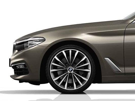 Диск колесный W-образные спицы 663, Ferric Grey, 9,0J×19, ET44 для задней оси BMW 5-й серии G30/G31, оригинал — фото 1