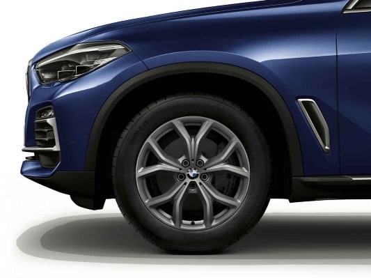 Диск колесный V-образные спицы 735, Ferric Grey, 9,0J×19, ET38 для BMW X5 G05 и X6 G06, оригинал — фото 1