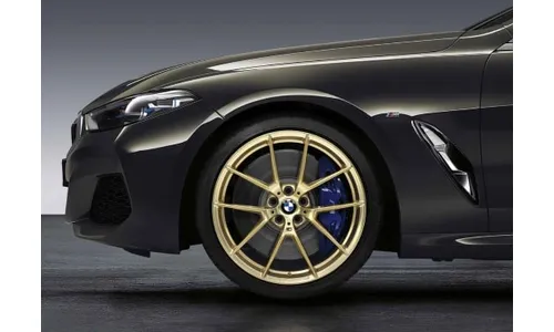 Диск колесный M Y-образные спицы 763M, frozen gold, 9,0J×20, ET41 для BMW 8-й серии G14/G15/G16, оригинал — фото 1