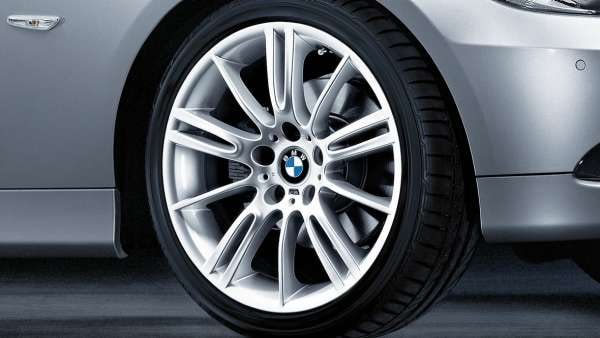 Диск колесный M звездообразные спицы 193, Ferric Grey, 8,5J×18, ET37 для BMW 3-й серии E93/E92/E90/E91, оригинал — фото 1