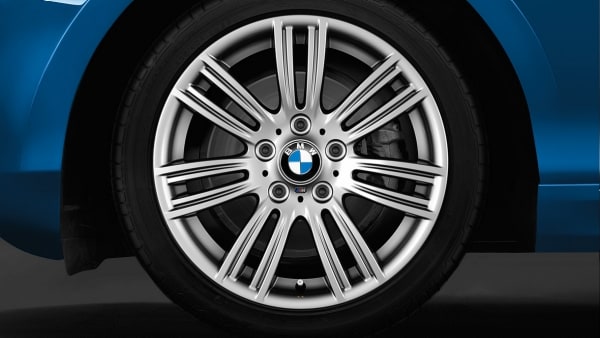 Диск колесный M звездообразные спицы 383, серебристый, 7,5J×17, ET43 для BMW 1-й серии F21/F20 и 2-й серии F23/F22, оригинал — фото 1