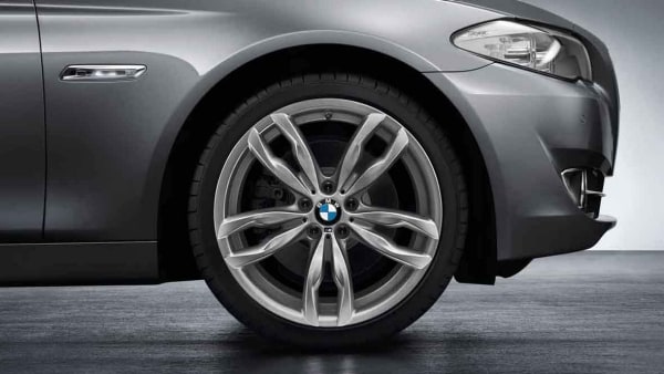 Диск колесный M сдвоенные спицы 434, Ferric Grey, 9,0J×20, ET44 для BMW 5-й серии F10/F11 и 6-й серии F12/F13/F06, оригинал — фото 1