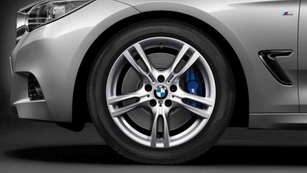 Диск колесный M звездообразные спицы 400, серебристый, 8,0J×18, ET34 для BMW 3-й серии F34/F30/F31 и 4-й серии F33/F32/F36, оригинал — фото 1