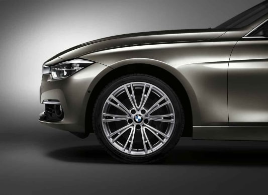 Диск колесный Individual V-образные спицы 626, серебристый, 8,0J×19, ET36 для BMW 3-й серии F30/F31 и 4-й серии F33/F32/F36, оригинал — фото 1