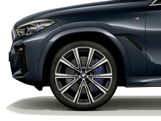 Диск колесный V-образные спицы 746, Orbit Grey, 10,5J×22, ET43 для задней оси BMW X5 G05 и X6 G06, оригинал — фото 1