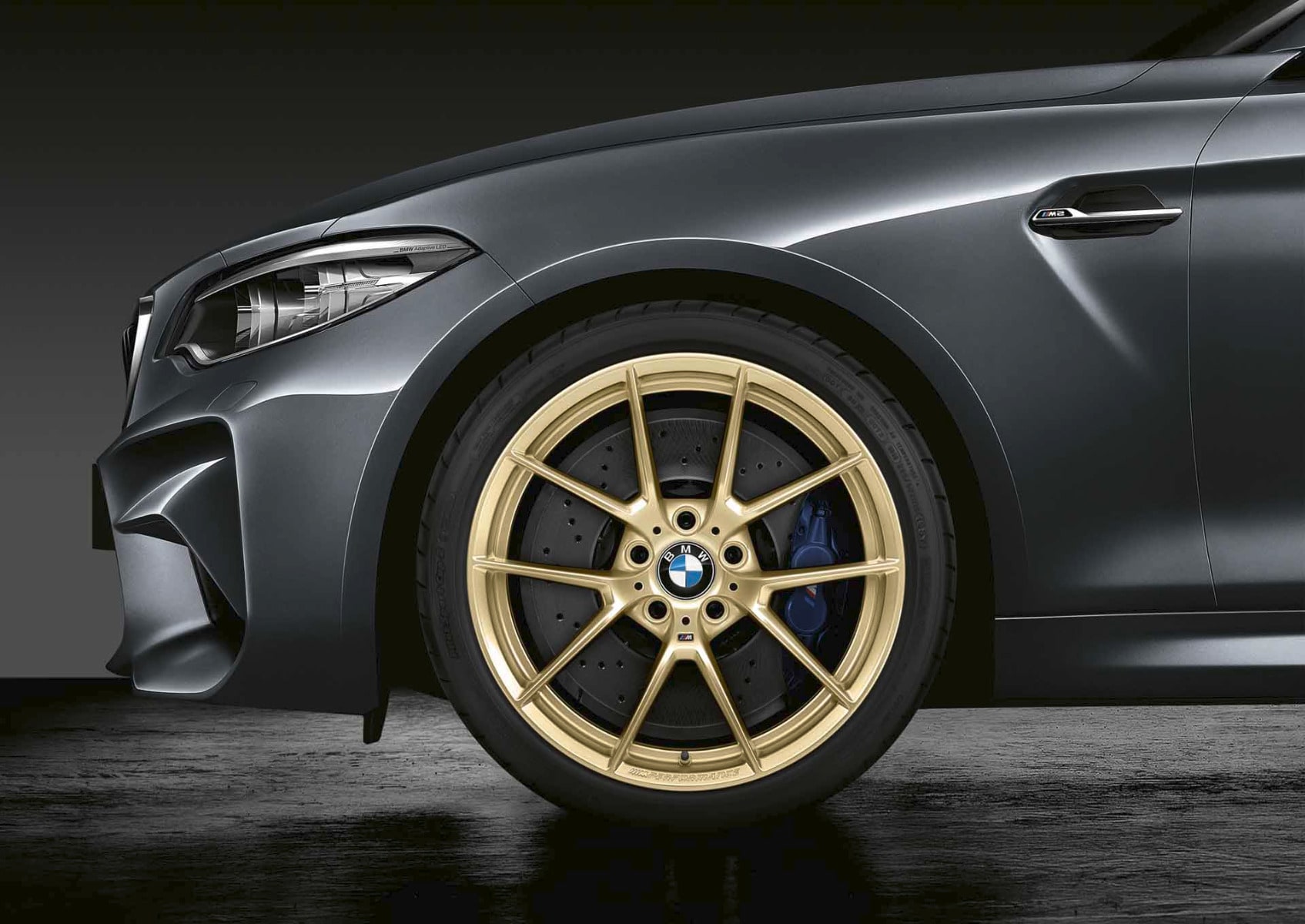 Диск колесный M Y-образные спицы 763M Performance, frozen gold, 9,0J×19, ET29 для BMW M2 F87, M3 F80 и M4 F83/F82, оригинал — фото 1