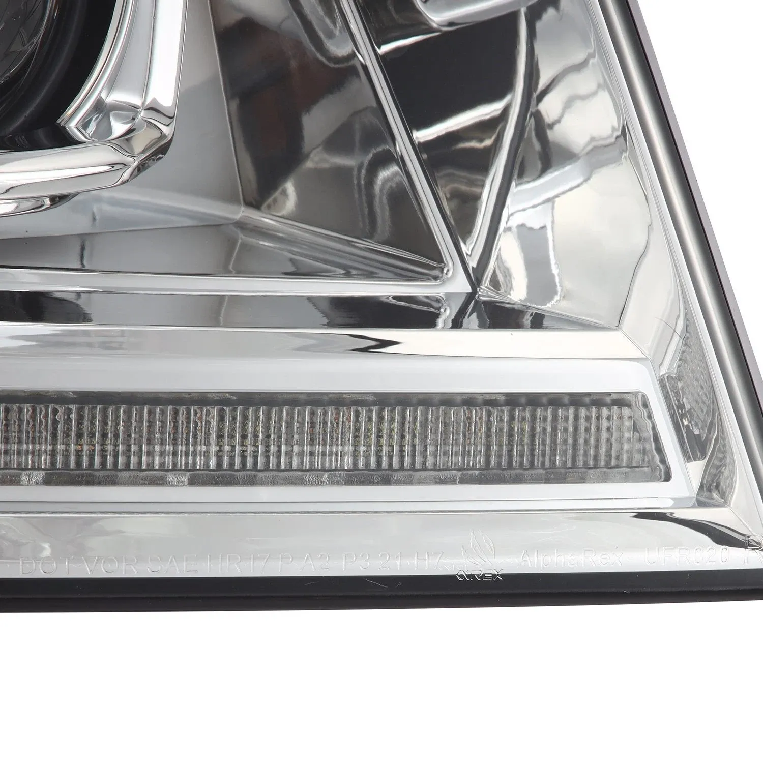 Фары проекторные светодиодные LUXX для Ford F-150 / Lincoln Mark LT 2004–2008, AlphaRex — фото 6