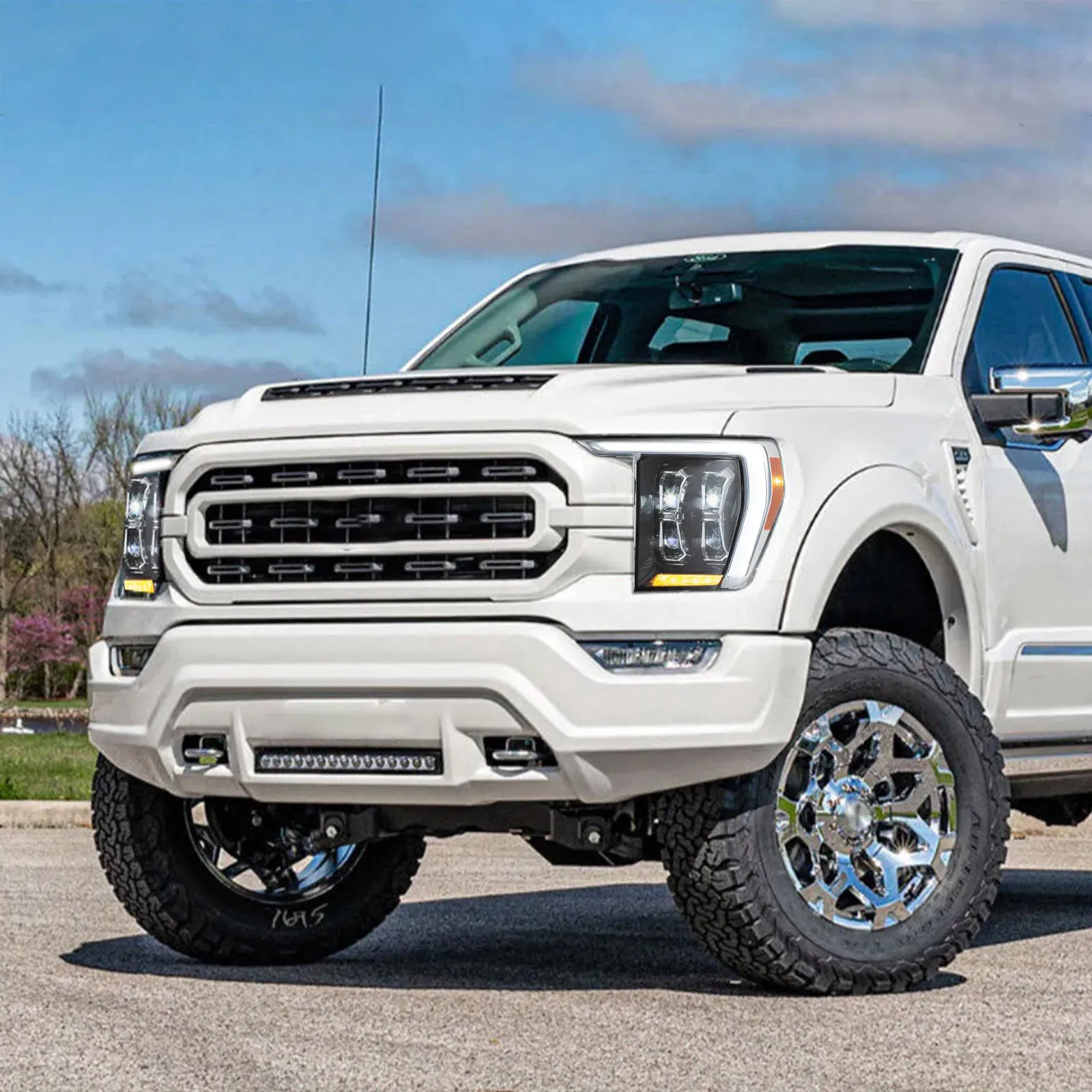 Фары VLAND Full LED матричные улучшенная яркость для Ford F-150 14-го поколения (2021-2023) — фото 7