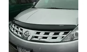 Защитный дефлектор капота WeatherTech Stone & Bug для Nissan Murano 2003-2007 годов выпуска — фото 1