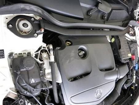 Распорка передних стоек Мерседес CLA W117, серебристая, Apectrum Performance — фото 4