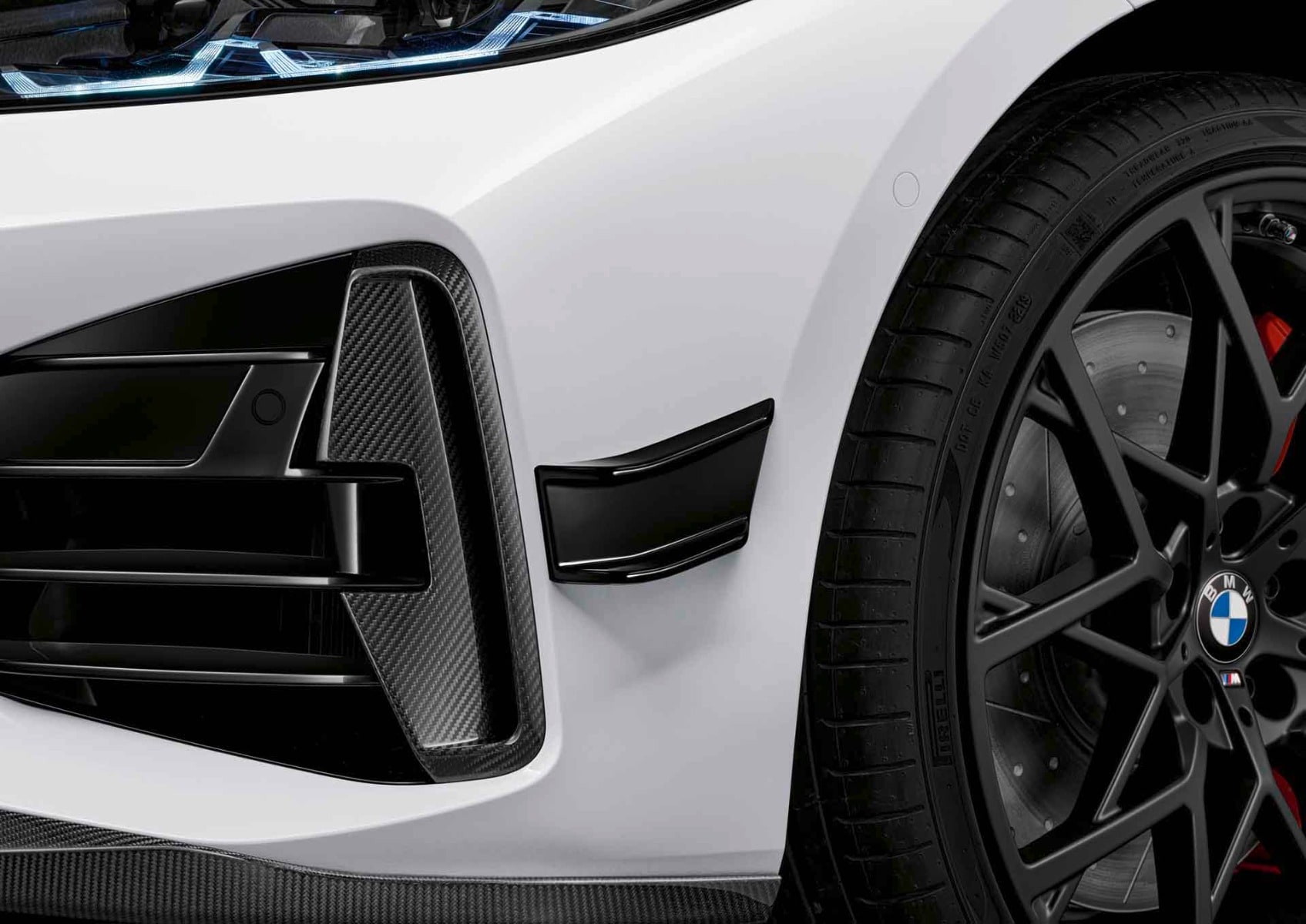 Аэродинамическая накладка M Performance, левая, для BMW 4-й серии G22/G23, оригинал — фото 1