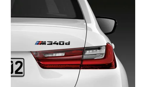 Эмблема M340d чёрная глянцевая для BMW 3-серии G20/G21, оригинал — фото 1