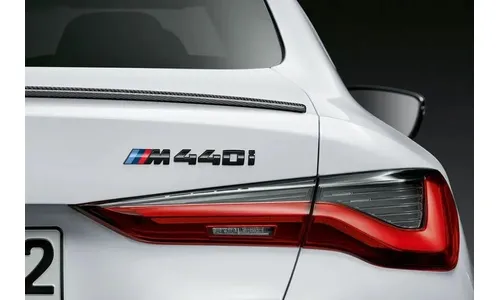 Эмблема-надпись M440i для BMW 4-серии G22, оригинал — фото 1