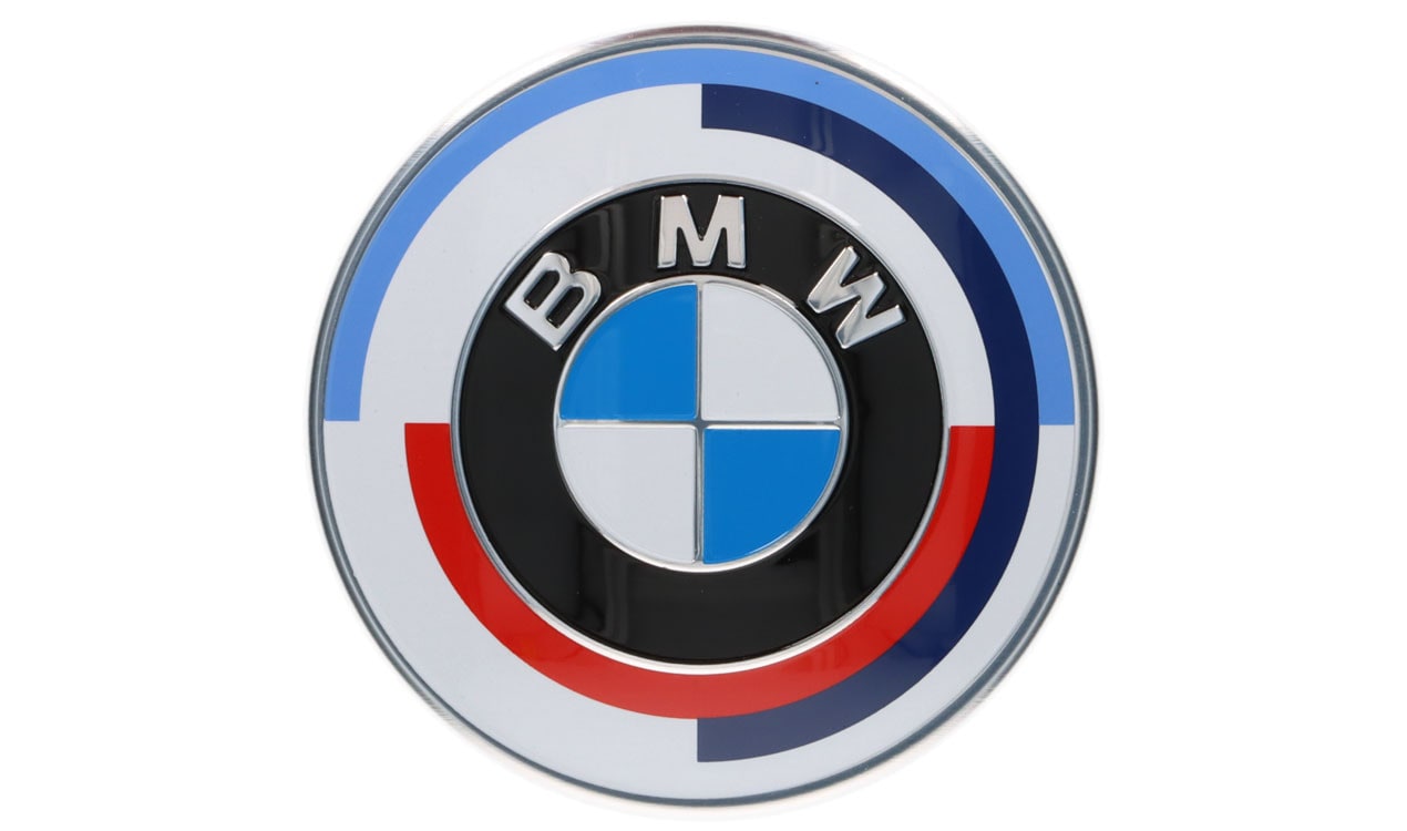 Эмблема 50 лет M для капота BMW M2 G87, M3 G80/G81 и M4 G82/G83, 74 мм, оригинал — фото 1