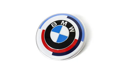 Эмблема 50 лет M диаметром 82 мм для капота BMW, оригинал — фото 1