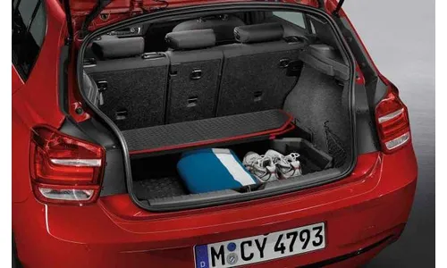 Поддон багажника Sport чёрный с красными акцентами для BMW 1-серии F20/F21, оригинал — фото 1