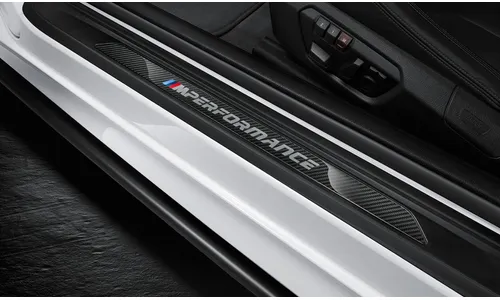 Накладка порога салона M Performance с карбоновой вставкой, правая, для BMW 4-серии F32 и M4 F82, оригинал — фото 1