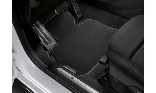 Комплект велюровых ковриков M Performance для BMW 1-серии F40 и 2-серии F44, передние и задние, оригинал — фото 1
