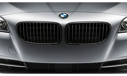 Решётка радиатора M Performance правая для BMW 5-серии F10/F11, оригинал — фото 1