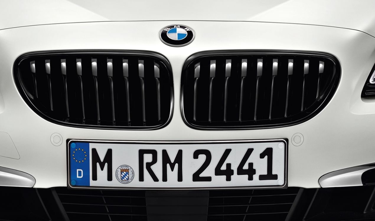 Решётка радиатора M Performance правая, чёрная глянцевая, для BMW 6-й серии F06/F12/F13 LCI, оригинал — фото 1