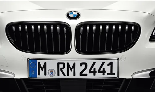 Решётка радиатора M Performance правая, чёрная глянцевая, для BMW 6-й серии F06/F12/F13 LCI, оригинал — фото 1