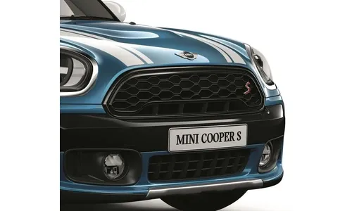 Решётка радиаторная чёрная для MINI Countryman F60, оригинал — фото 1