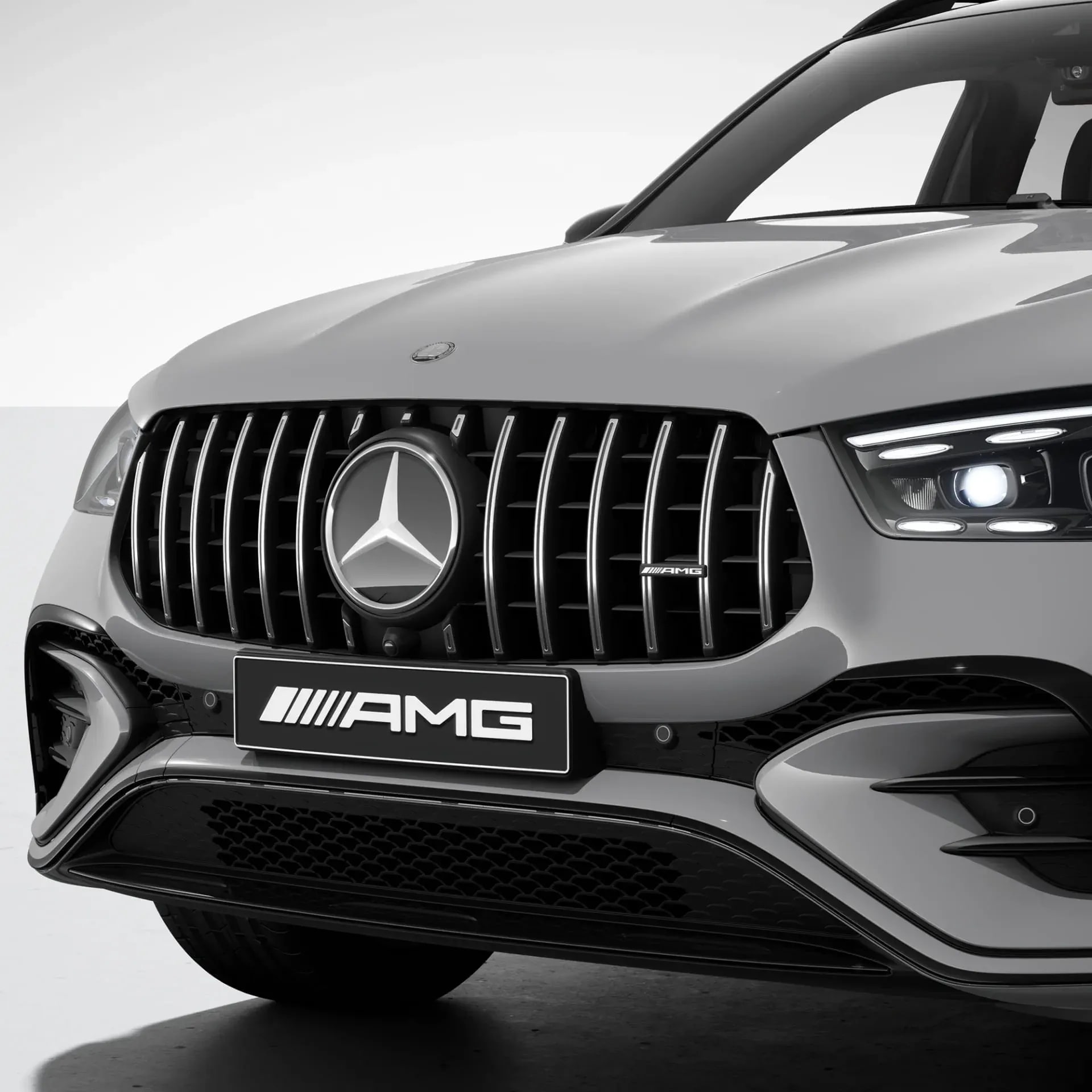 Комплект решетки Panamericana GLE 53 AMG Mercedes-Benz GLE V167 рестайлинг, хромированные ламели, Distronic 239/258 — фото 3